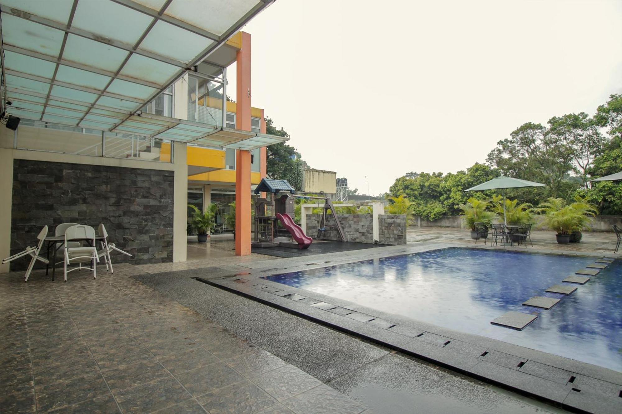 Collection O 295 Grha Ciumbuleuit Guest House Μπαντούνγκ Εξωτερικό φωτογραφία