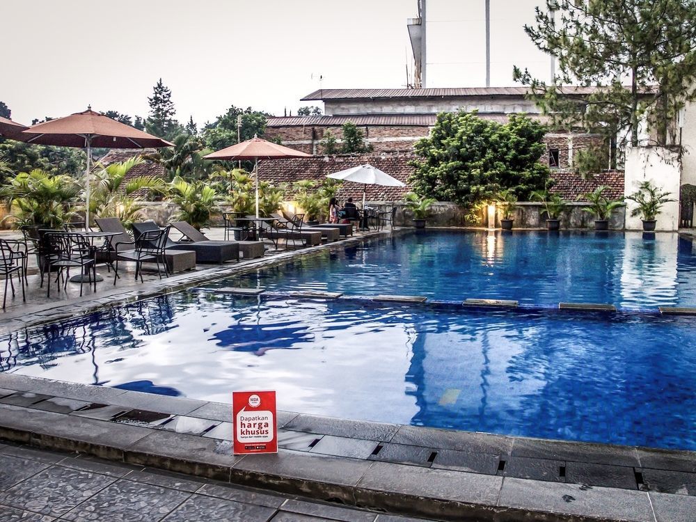 Collection O 295 Grha Ciumbuleuit Guest House Μπαντούνγκ Εξωτερικό φωτογραφία