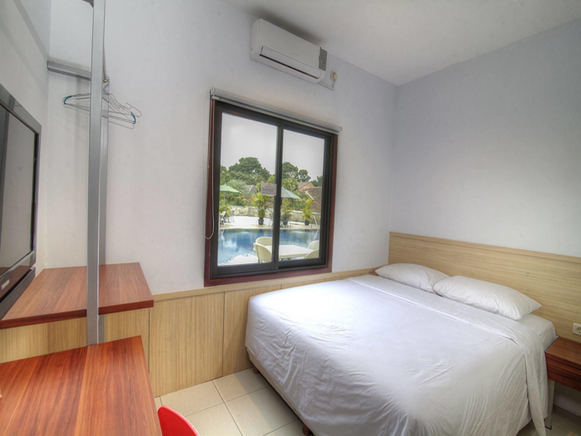 Collection O 295 Grha Ciumbuleuit Guest House Μπαντούνγκ Εξωτερικό φωτογραφία